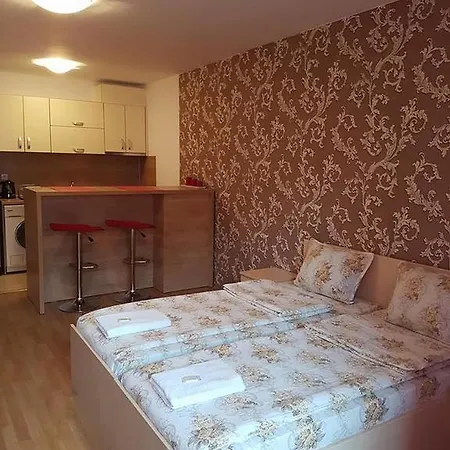 Kraev Apartament *